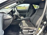 Used 2018 Toyota C-HR XLE image 3