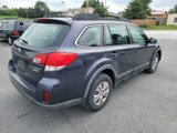 Used 2010 Subaru Outback 2.5i image 5