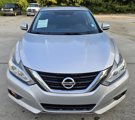 Used 2017 Nissan Altima 2.5 SL w/ Moonroof Package image 3