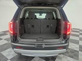 Used 2023 GMC Acadia SLE w/ Driver Convenience Package image 5