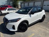 Used 2023 Nissan Kicks SR image 3