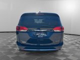 Used 2020 Chrysler Pacifica Limited image 4