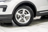 Used 2018 Ford Explorer XLT image 3