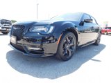 Used 2023 Chrysler 300 Touring L image 4