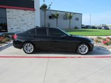Used 2018 BMW 320i xDrive Sedan image 2
