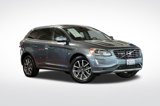Used 2016 Volvo XC60 T5 Platinum image 2