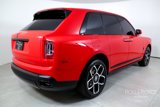 Used 2021 Rolls-Royce Cullinan Black Badge image 2