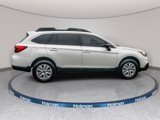 Used 2017 Subaru Outback 2.5i image 4