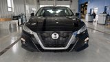 Used 2020 Nissan Altima 2.5 SV image 2