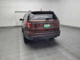 Used 2018 Ford Explorer XLT w/ Equipment Group 202A image 6