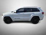 Used 2019 Jeep Grand Cherokee Altitude image 2