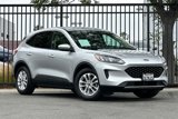 Used 2020 Ford Escape SE image 2