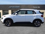 New 2025 Hyundai Venue SEL image 3