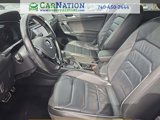 Used 2018 Volkswagen Tiguan SEL Premium image 3