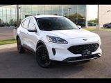Used 2020 Ford Escape SE image 2