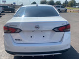 Used 2021 Nissan Versa SV image 3