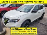 Used 2019 Nissan Rogue SV image 3