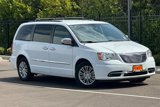 Used 2015 Chrysler Town & Country Touring-L w/ Driver Convenience Group image 2
