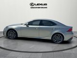 Used 2017 Lexus IS 200t image 4