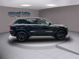 Certified 2022 Jeep Grand Cherokee Laredo X image 2