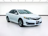 Used 2014 Toyota Camry SE image 3
