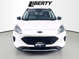 Used 2022 Ford Escape SE w/ Cold Weather Package image 2