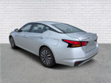 Used 2024 Nissan Altima 2.5 SV image 3