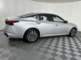 Used 2024 Nissan Altima 2.5 SV image 6