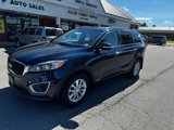 Used 2017 Kia Sorento LX w/ LX Convenience Package image 2