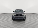 Used 2012 Toyota Tacoma w/ SR5 Package image 3