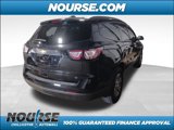 Used 2017 Chevrolet Traverse LT image 2