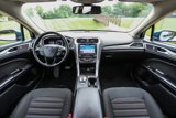 Used 2019 Ford Fusion SE image 2