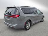 Used 2022 Chrysler Pacifica Limited image 5