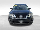 Used 2020 Nissan Pathfinder SV image 2