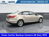 Used 2017 Ford Focus SE image 2