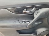 Used 2017 Nissan Rogue SL w/ SL Premium Package image 6