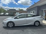 Used 2017 Toyota Prius Three Touring image 4