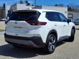 Used 2023 Nissan Rogue SL w/ SL Premium Package image 3