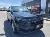 Used 2022 Jeep Compass Latitude w/ Sun and Sound Group image 2