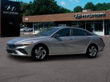 New 2025 Hyundai Elantra Sport image 4
