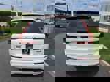 Used 2022 Volvo XC60 B5 Inscription w/ Climate Package image 6