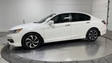 Used 2017 Honda Accord EX image 4