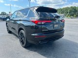 Used 2024 Mitsubishi Outlander SE image 2