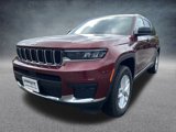 Used 2023 Jeep Grand Cherokee L Laredo w/ Luxury Tech Group I image 3