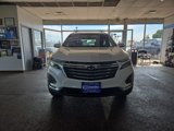 Used 2023 Chevrolet Equinox Premier image 2
