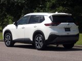 Used 2023 Nissan Rogue SV w/ SV Premium B Package image 6