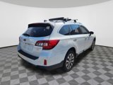 Used 2017 Subaru Outback 3.6R Touring image 4