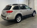 Used 2014 Subaru Outback 2.5i Premium w/ Accessory Value Package (OY1) image 3