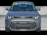 Used 2023 Kia Soul LX image 4