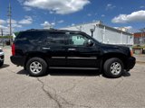 Used 2011 GMC Yukon SLT w/ SLT-2 Equipment Package image 3